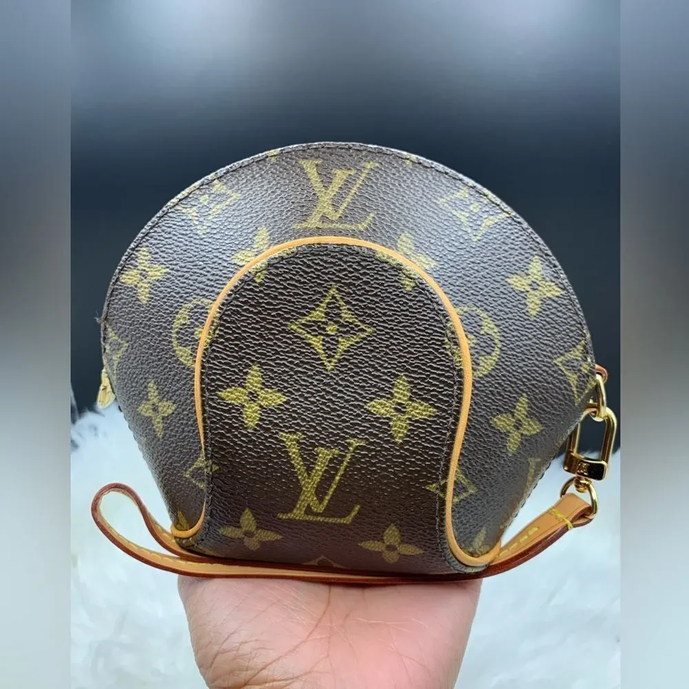 Extremely Rare! Louis Vuitton Monogram Mini Ellipse